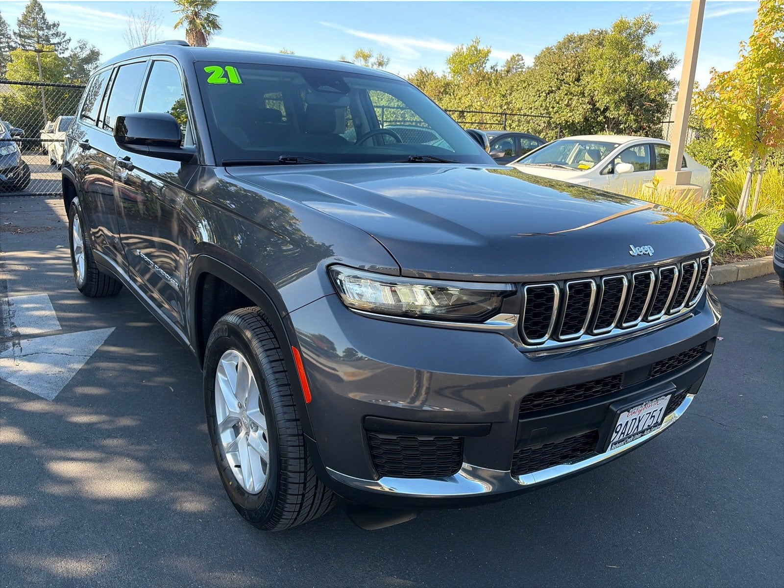 2021 Jeep Grand Cherokee L Laredo