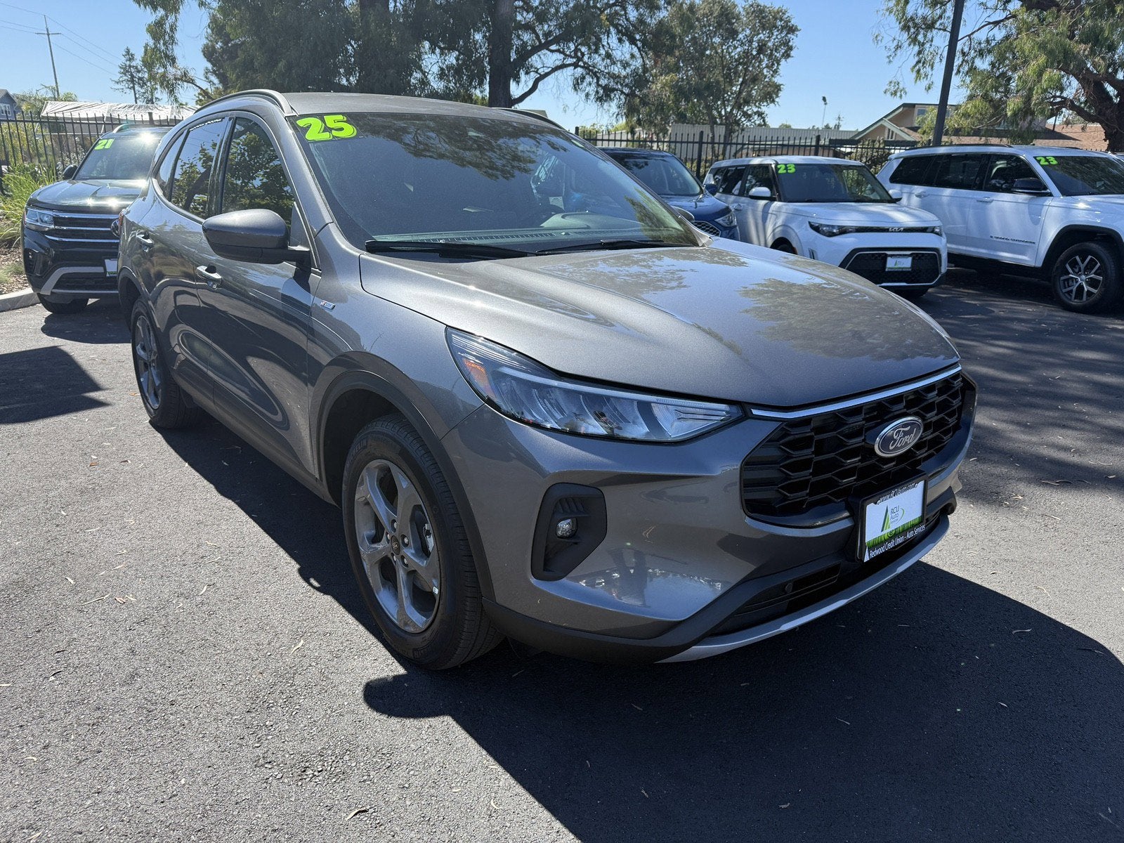 2025 Ford Escape ST-Line Select