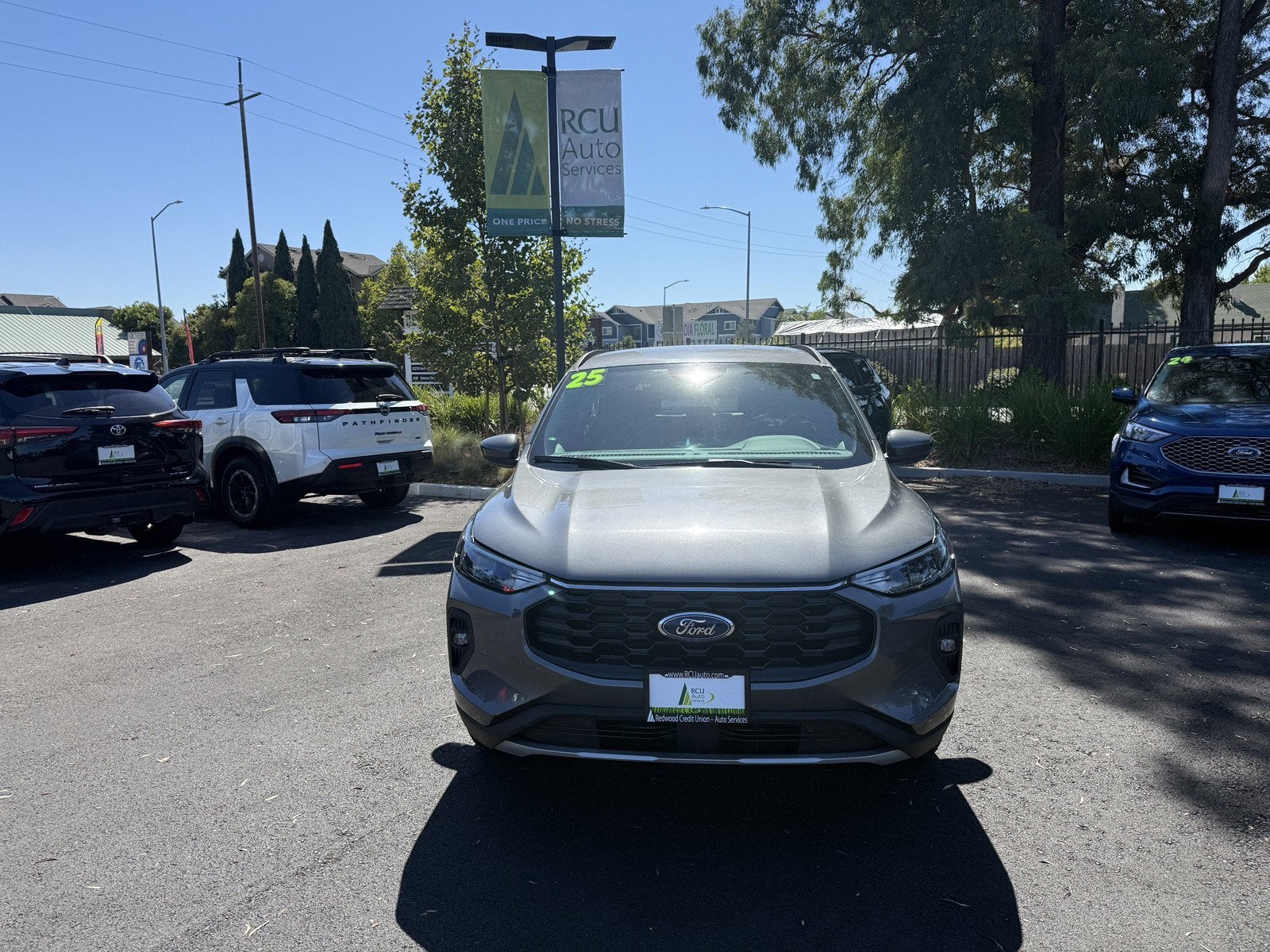 2025 Ford Escape ST-Line Select