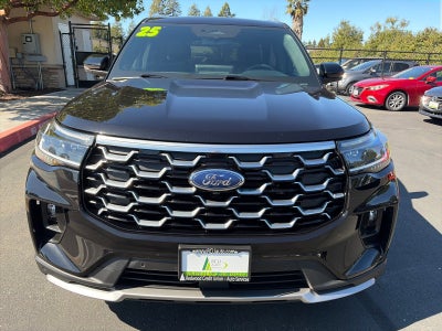 2025 Ford Explorer Platinum