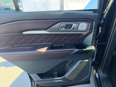 2025 Ford Explorer Platinum