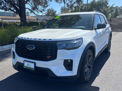 2025 Ford Explorer ST
