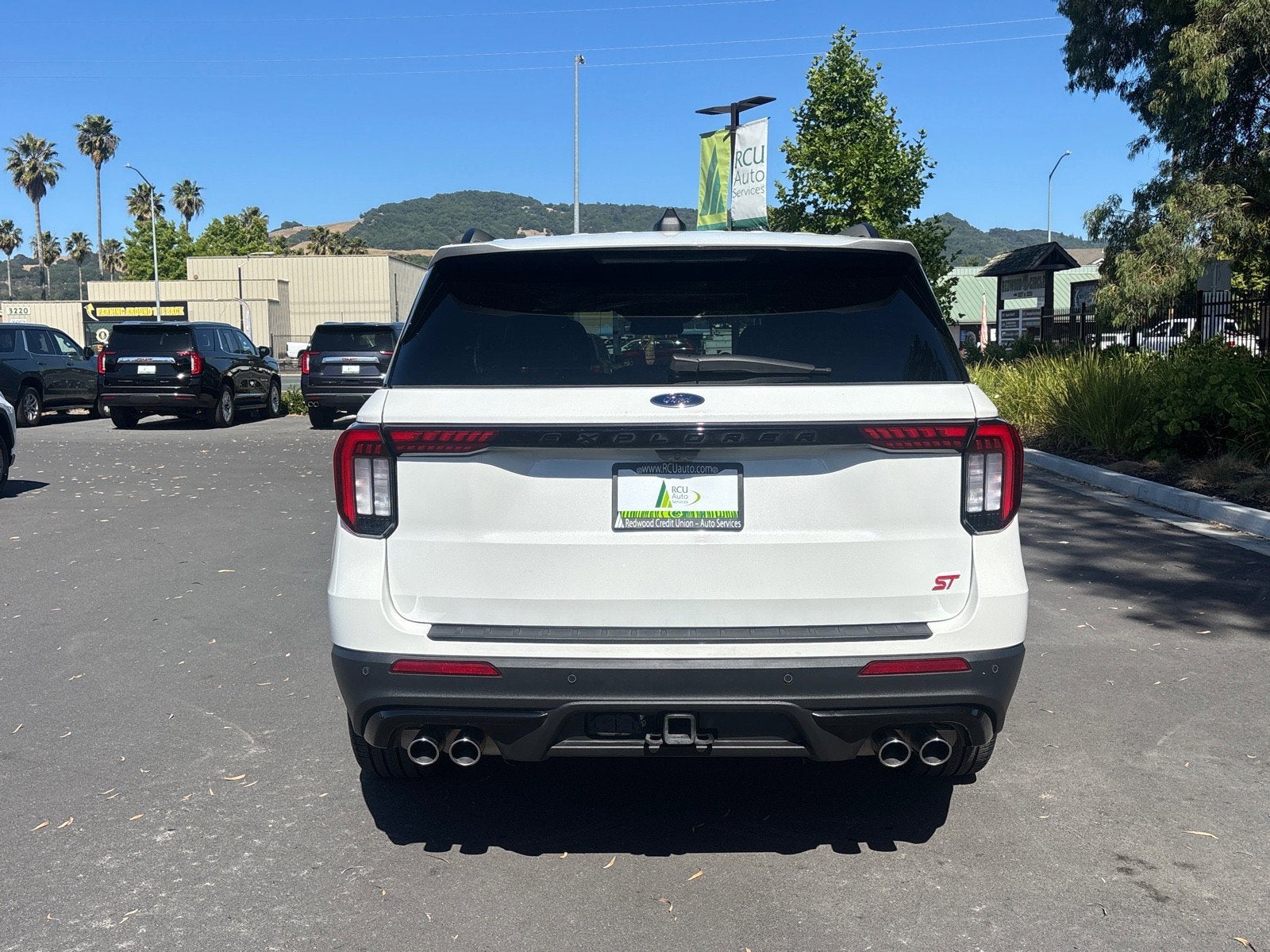 2025 Ford Explorer ST
