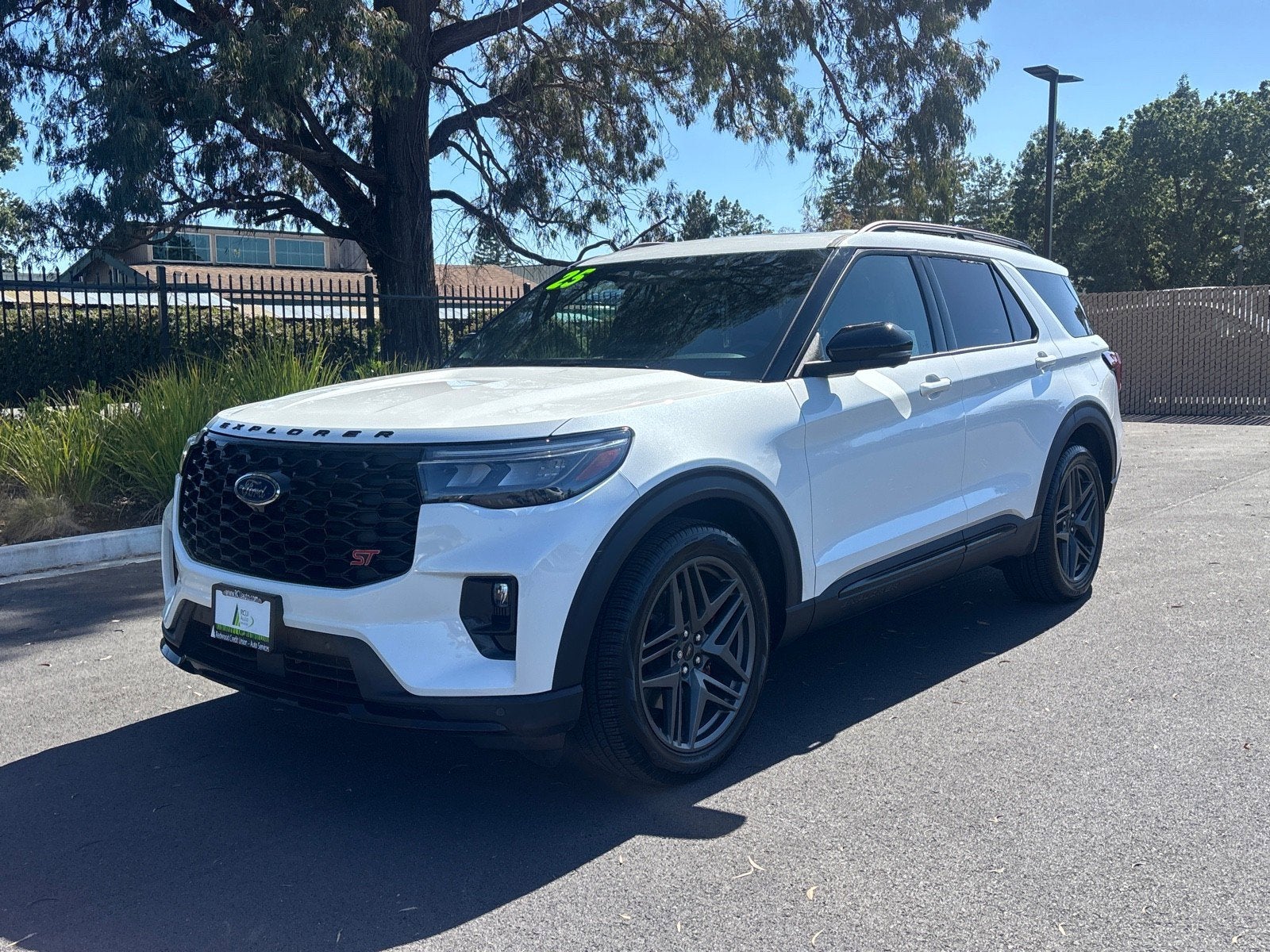 2025 Ford Explorer ST