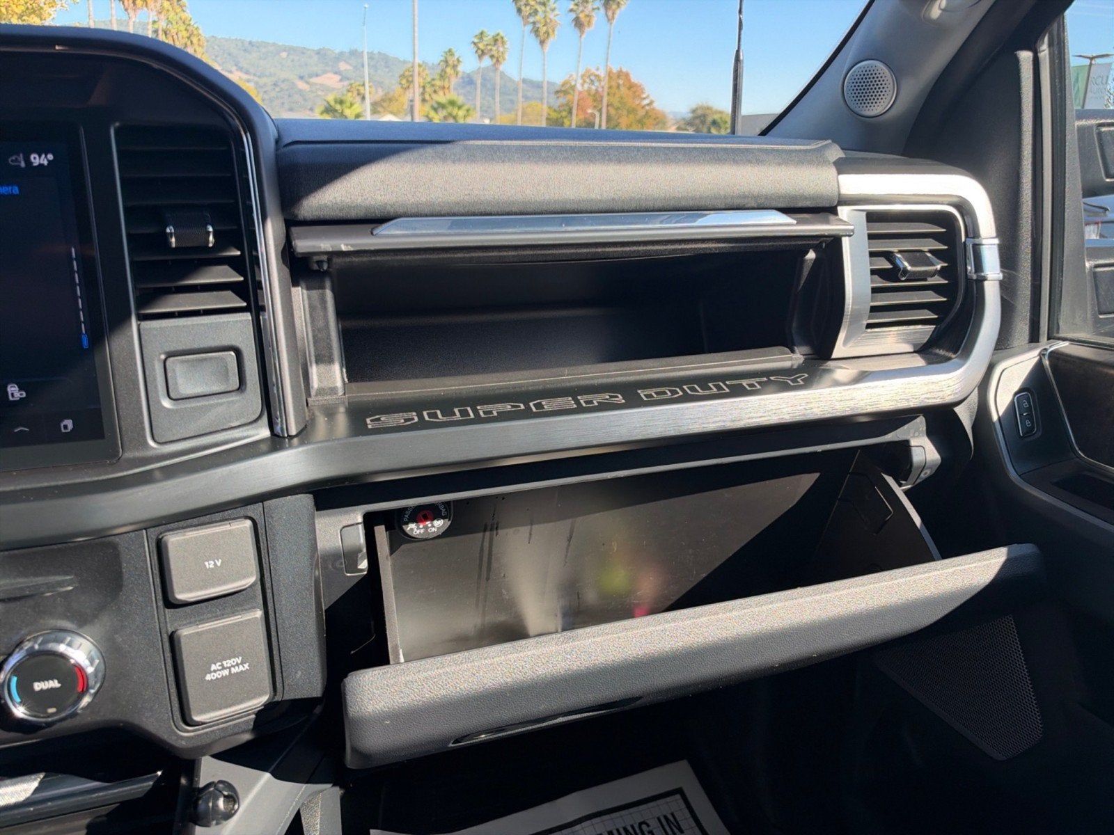 2024 Ford Super Duty F-250 SRW LARIAT