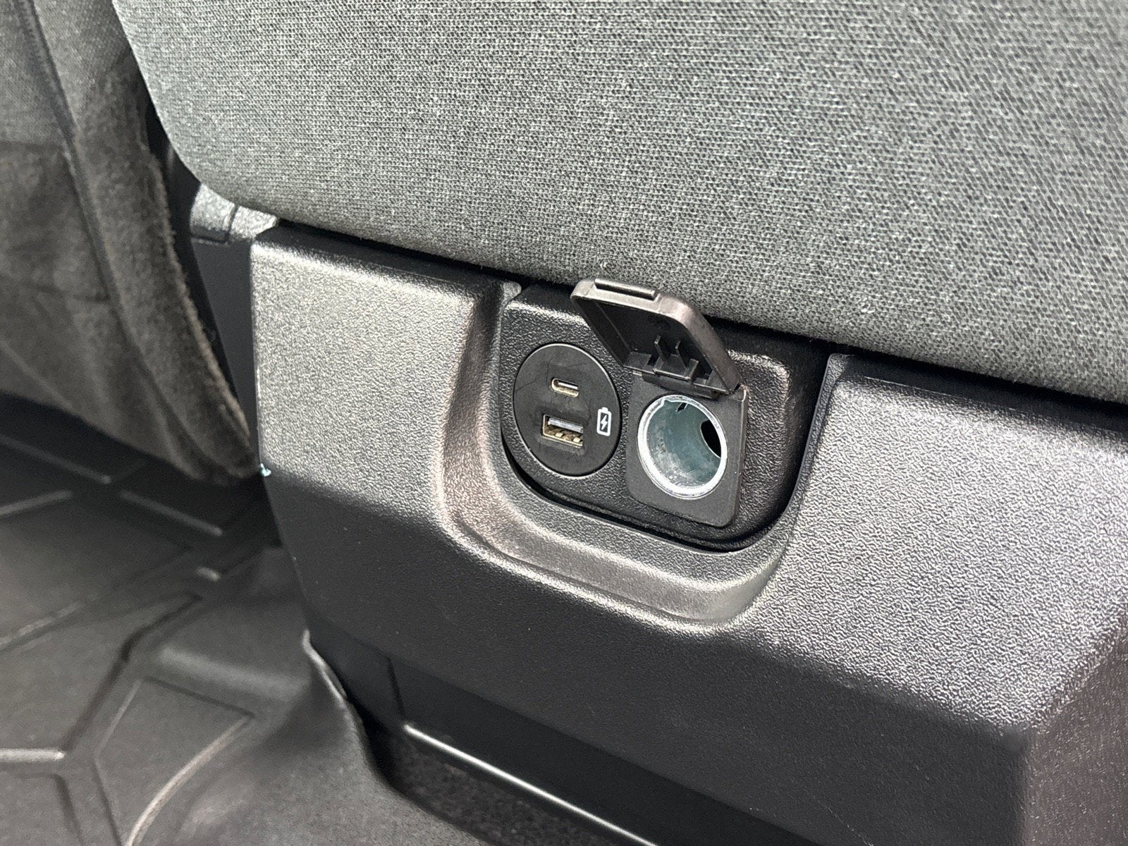 2023 Ford F-150 XLT 2WD SUPERCREW 5.5' BO