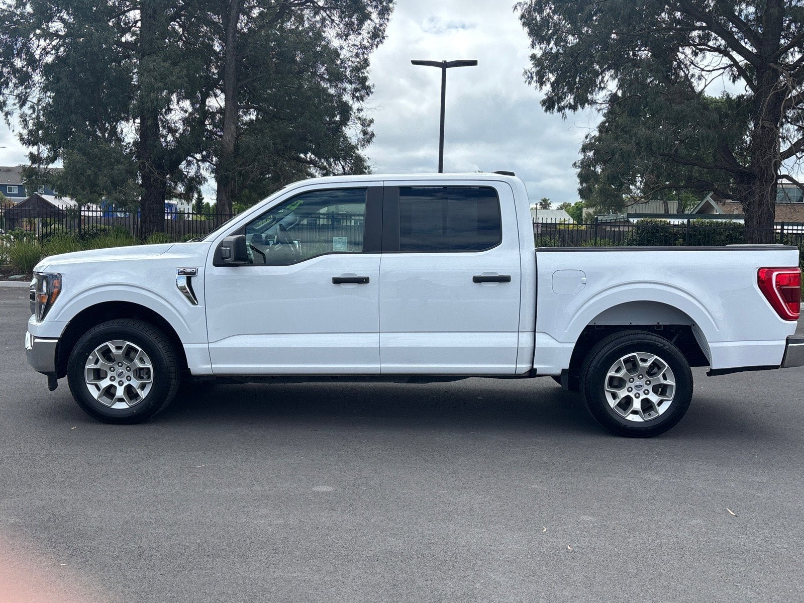 2023 Ford F-150 XLT 2WD SUPERCREW 5.5' BO