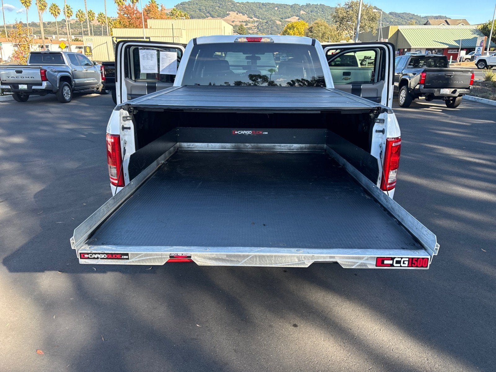 2015 Ford F-150 4WD SUPERCREW 157 XLT