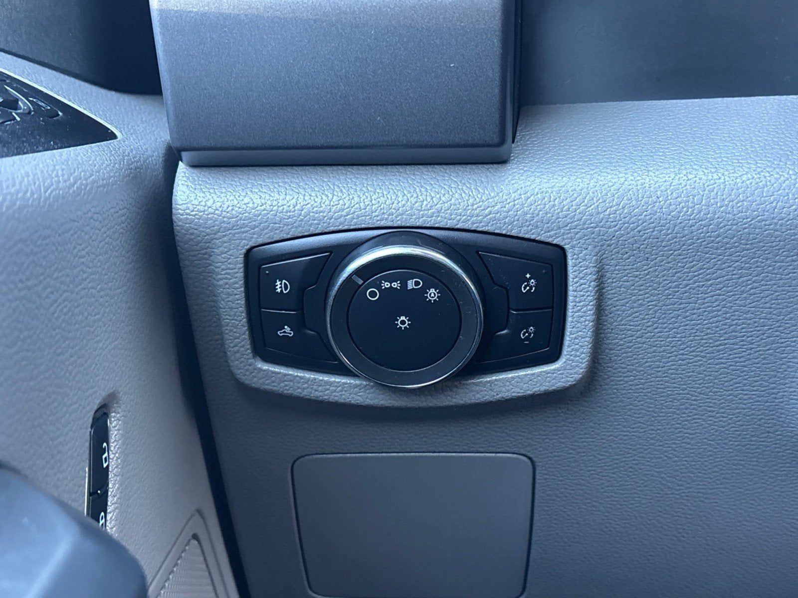 2015 Ford F-150 4WD SUPERCREW 157 XLT