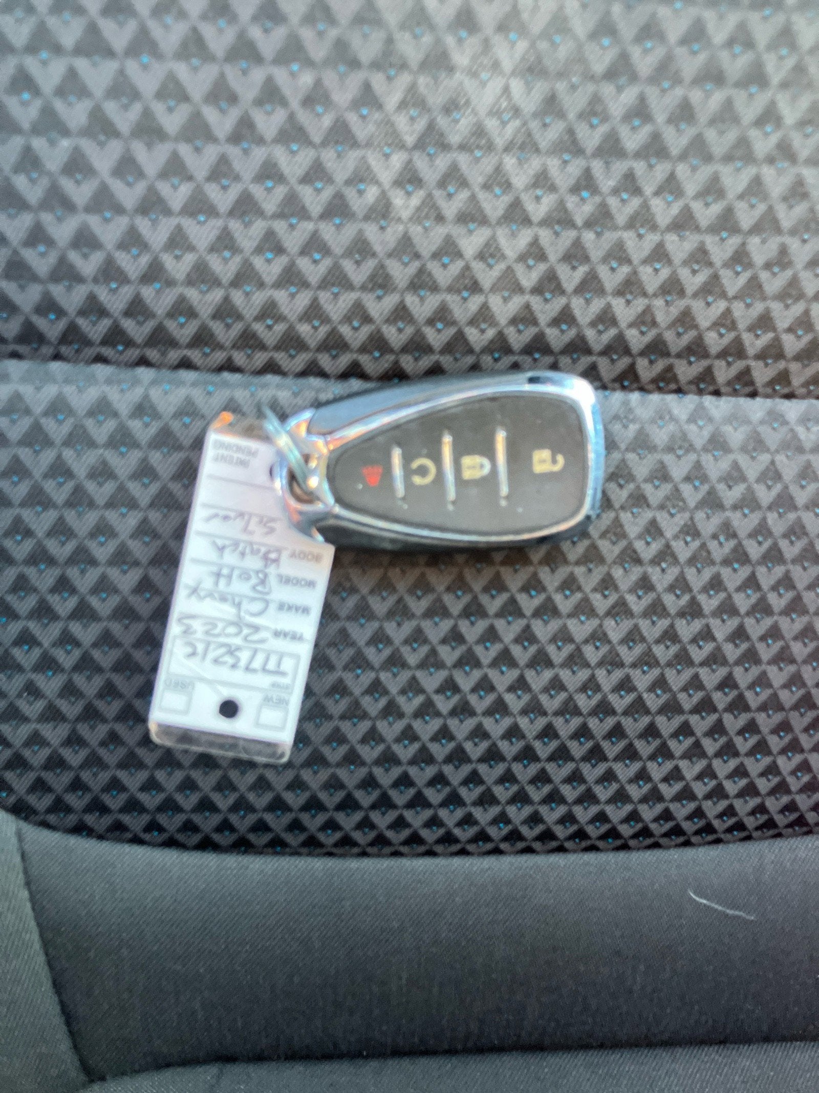 2023 Chevrolet Bolt EUV LT