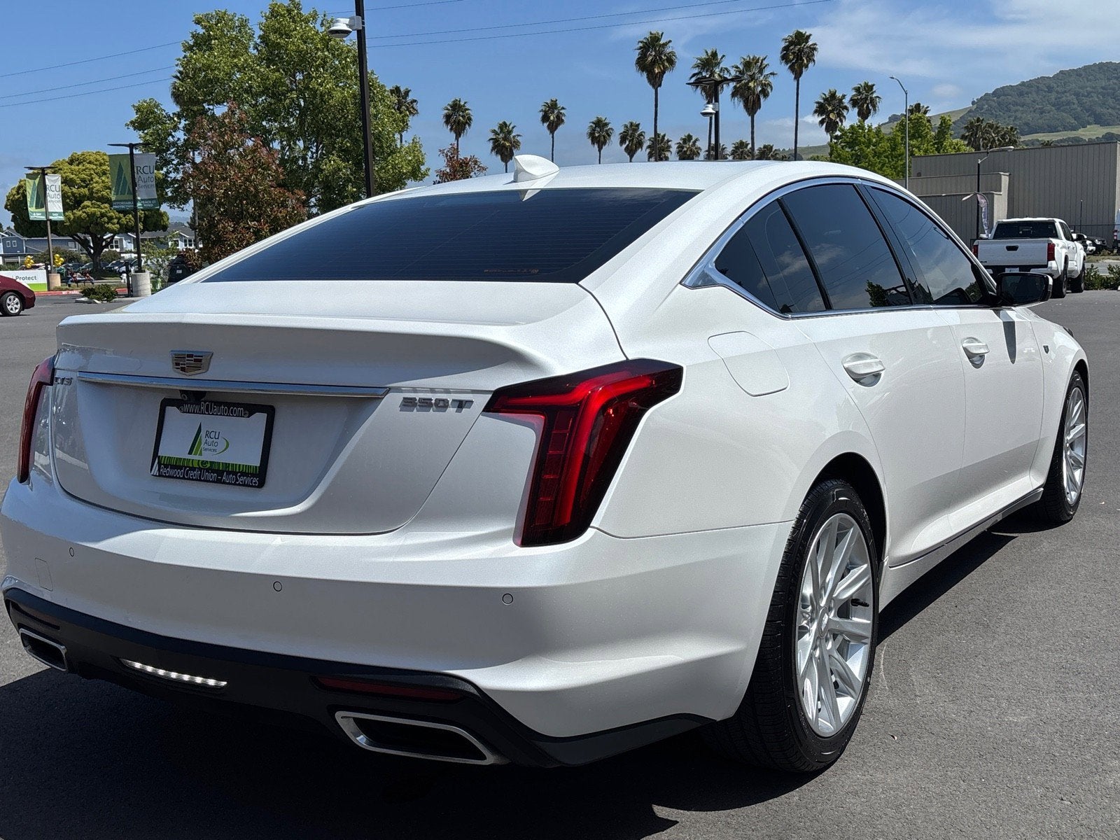 2022 Cadillac CT5 Luxury