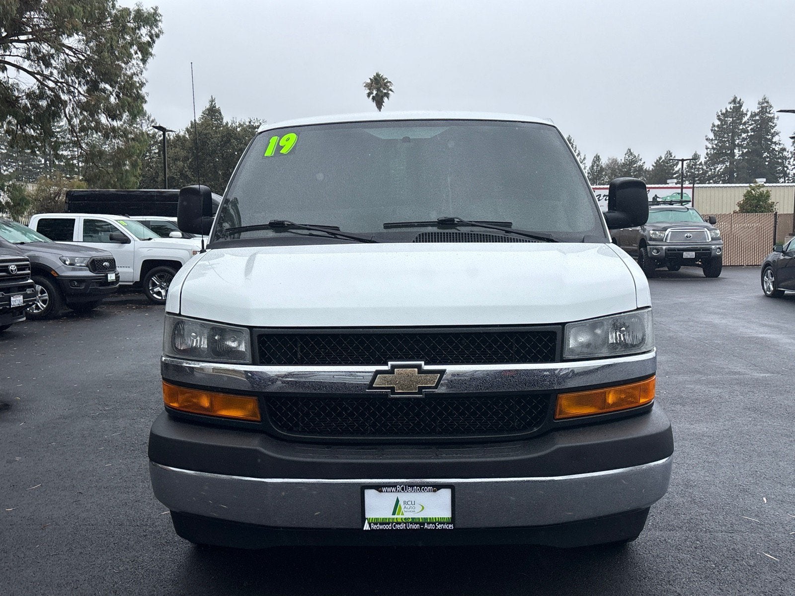 2019 Chevrolet Express Cargo Van RWD 2500 135