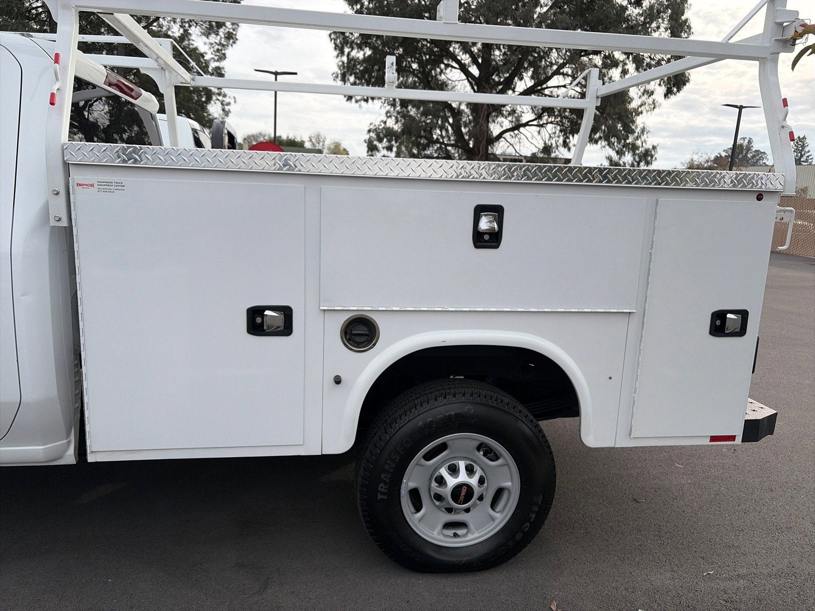 2024 GMC Sierra 2500HD Pro