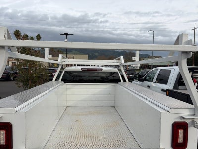 2024 GMC Sierra 2500HD Pro