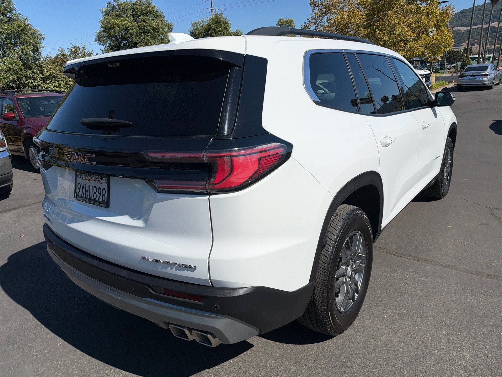 2026 GMC Acadia FWD Elevation
