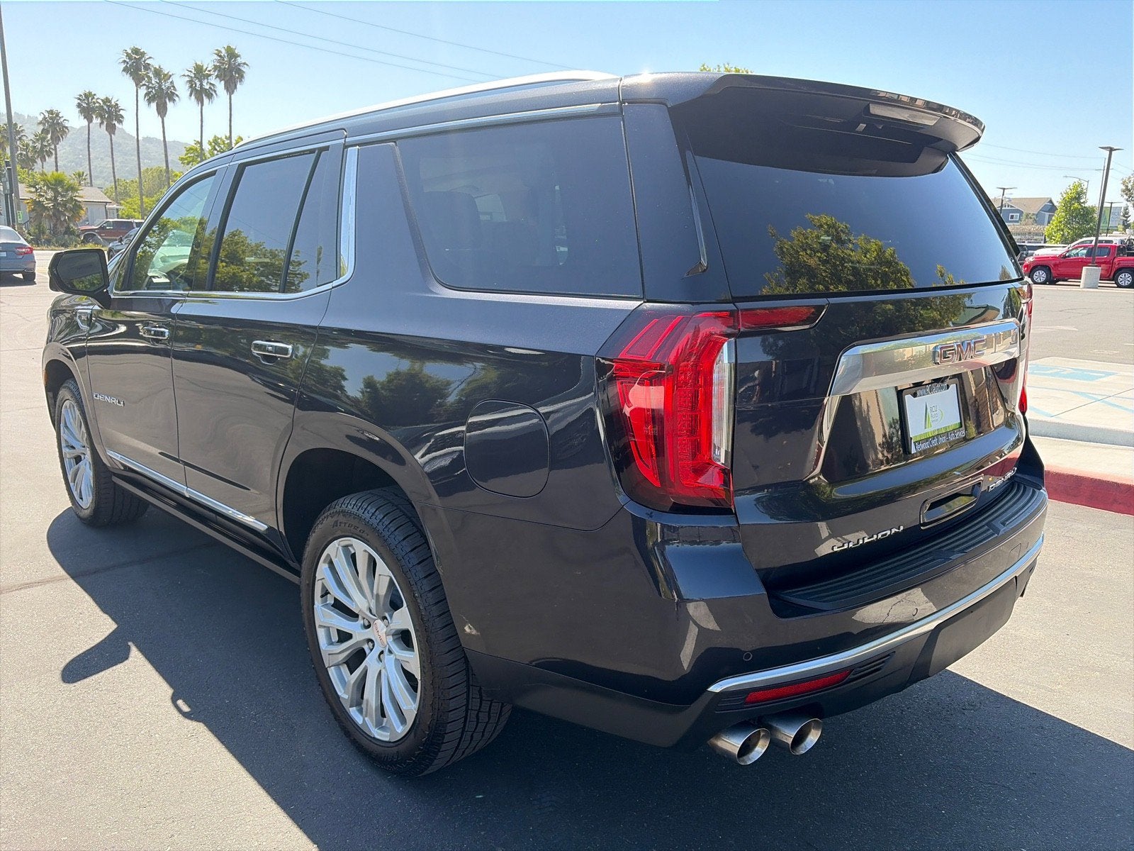 2023 GMC Yukon Denali