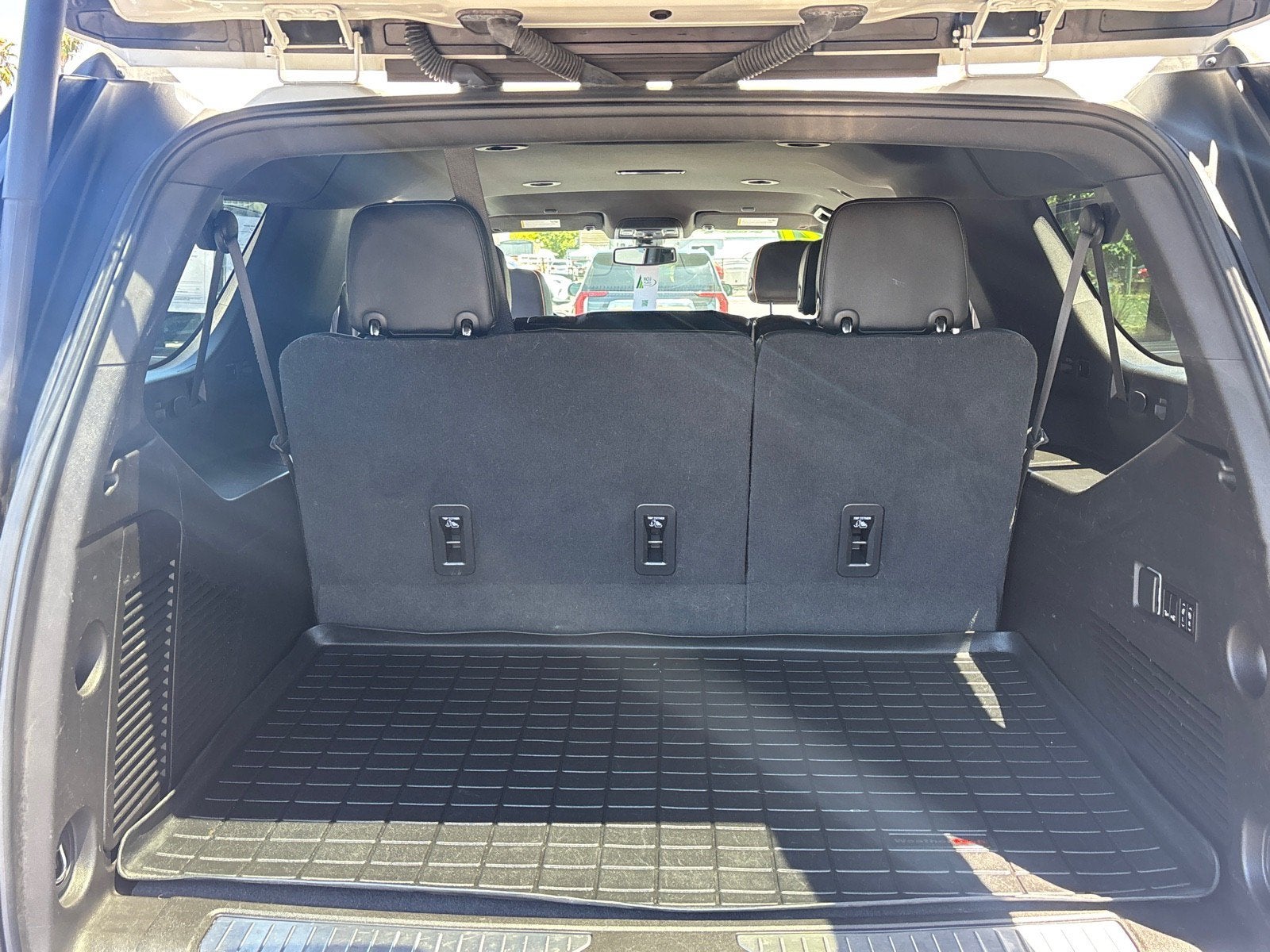 2021 GMC Yukon XL AT4