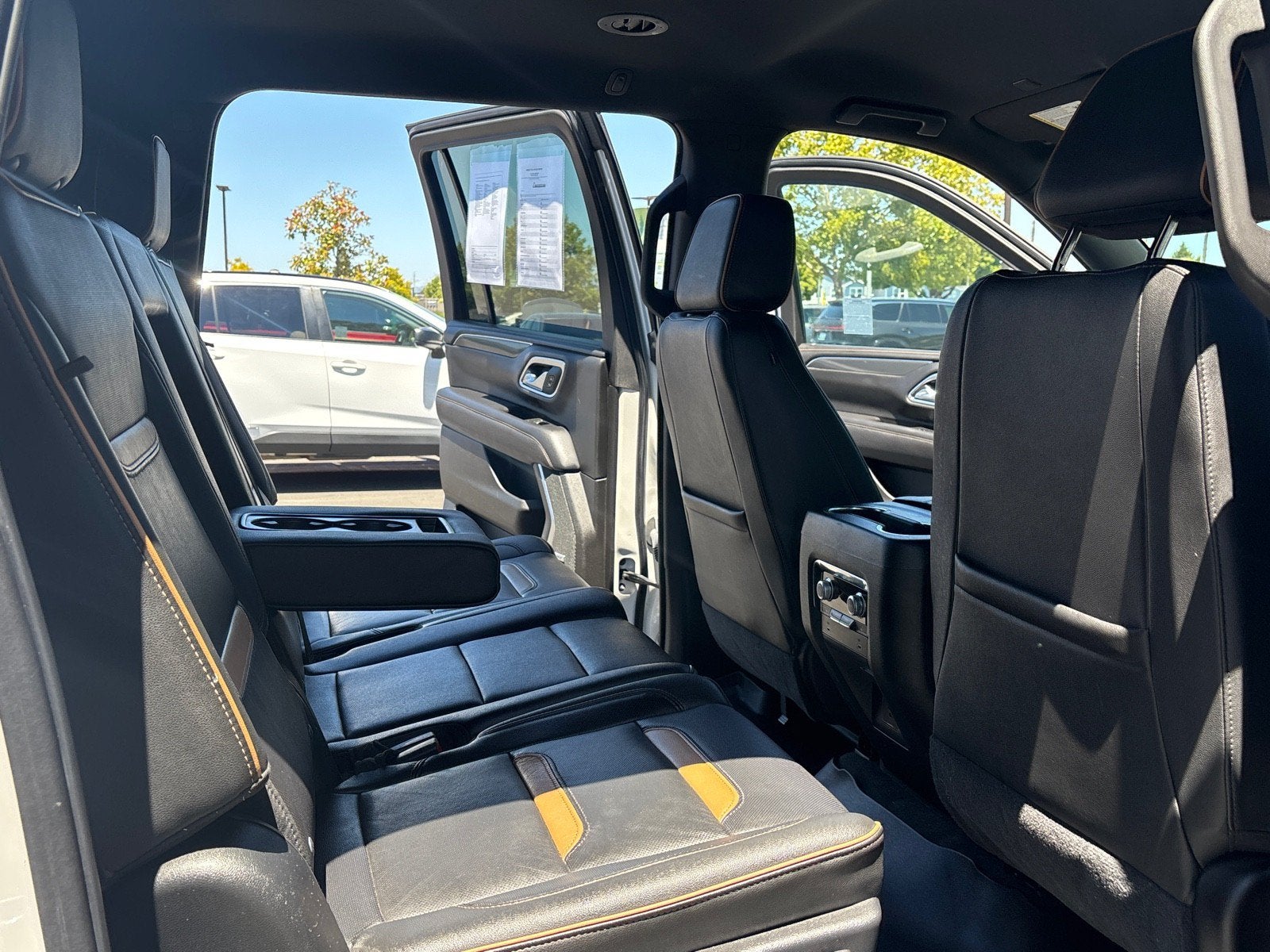 2021 GMC Yukon XL AT4
