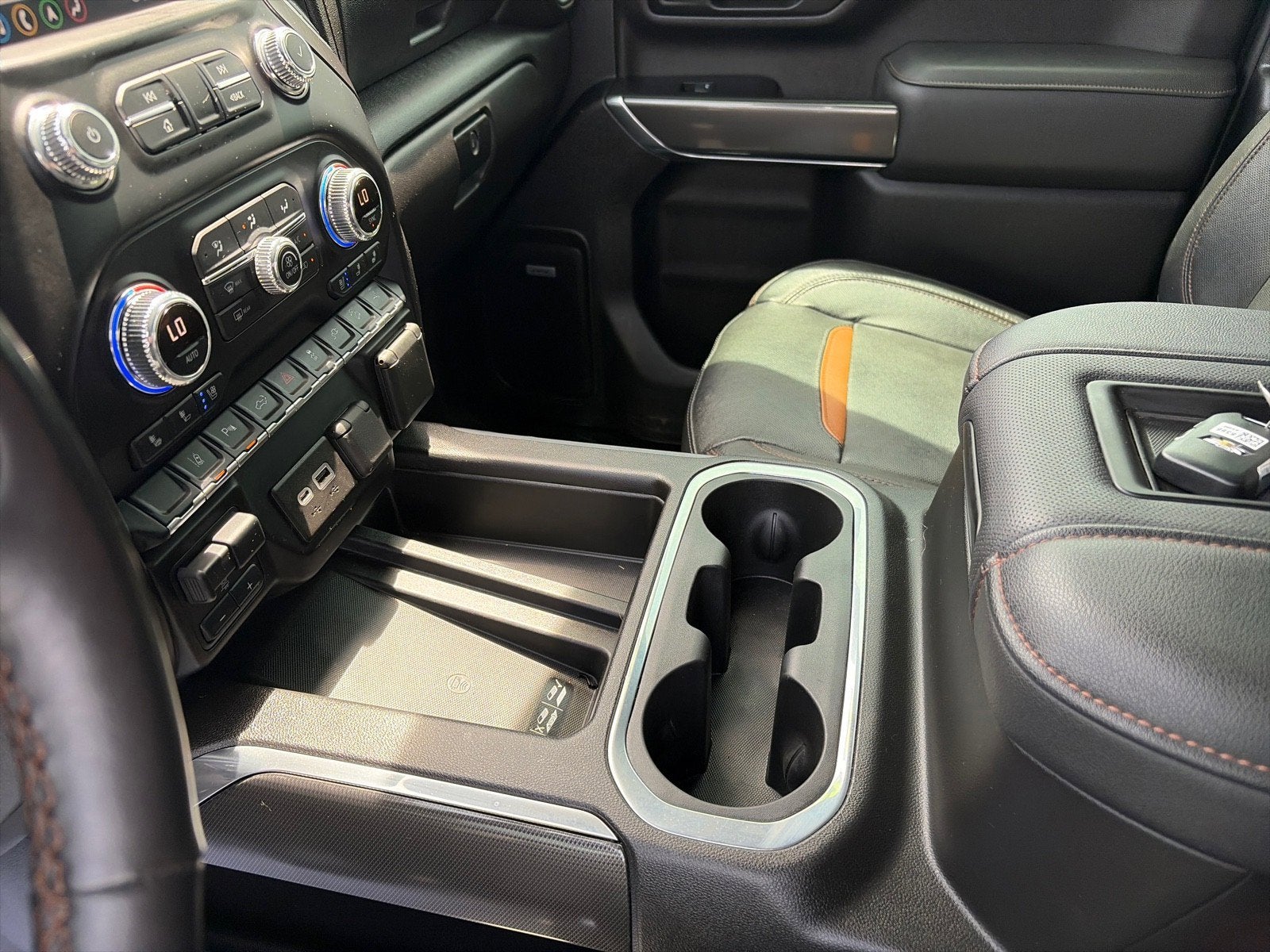2022 GMC Sierra 3500HD AT4