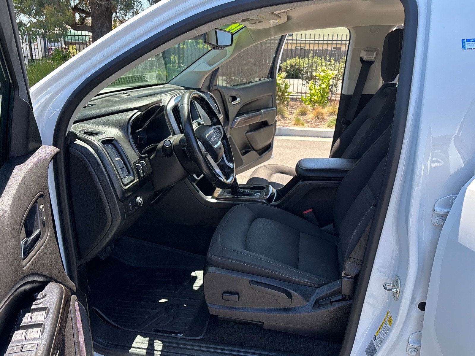 2017 GMC Canyon 2WD SLE