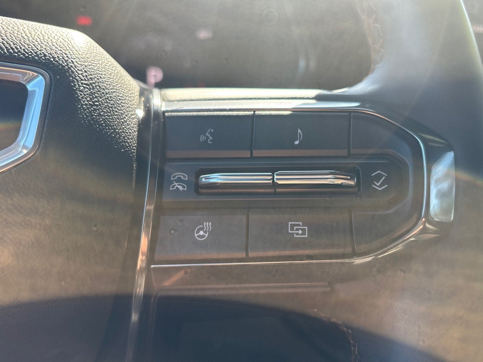 2025 GMC Canyon 4WD AT4