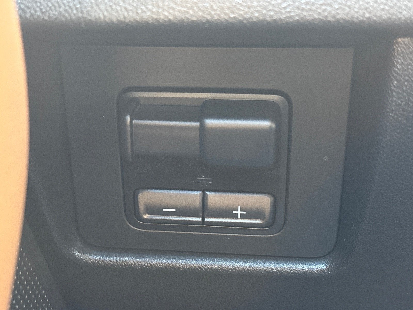 2025 GMC Canyon 4WD AT4