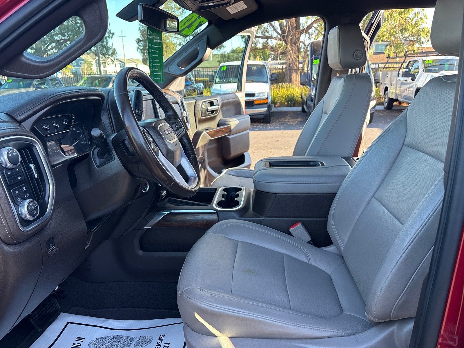 2020 GMC Sierra 1500 SLT