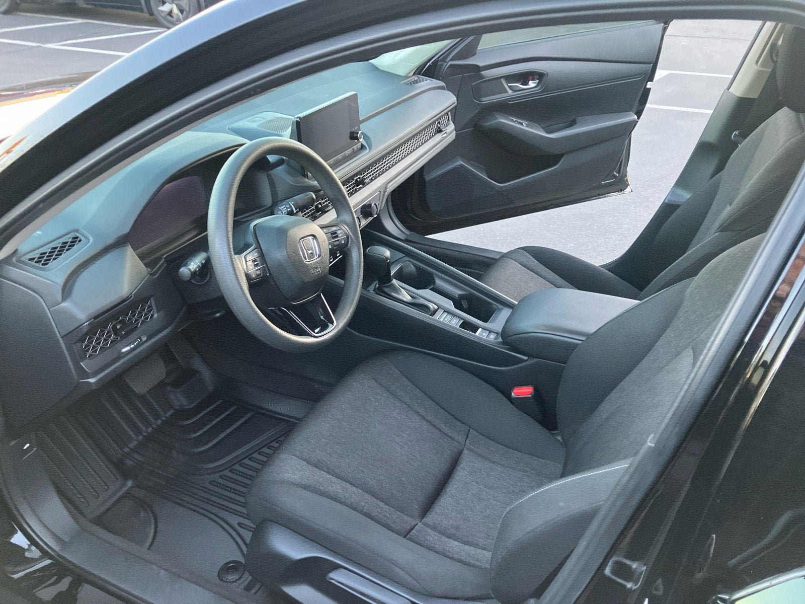 2023 Honda Accord Sedan LX