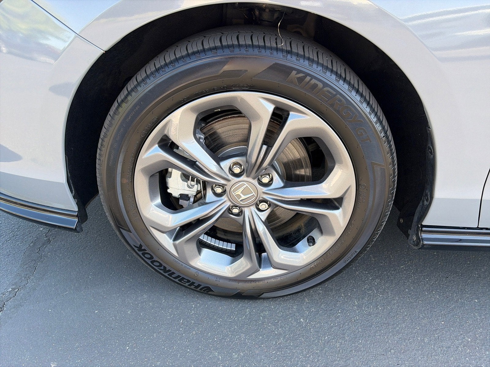 2024 Honda Accord Hybrid EX-L