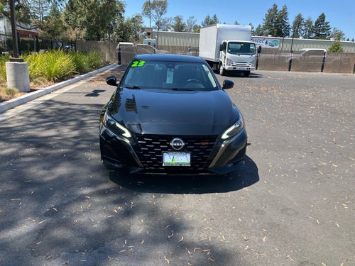 2023 Nissan Altima 2.5 SR