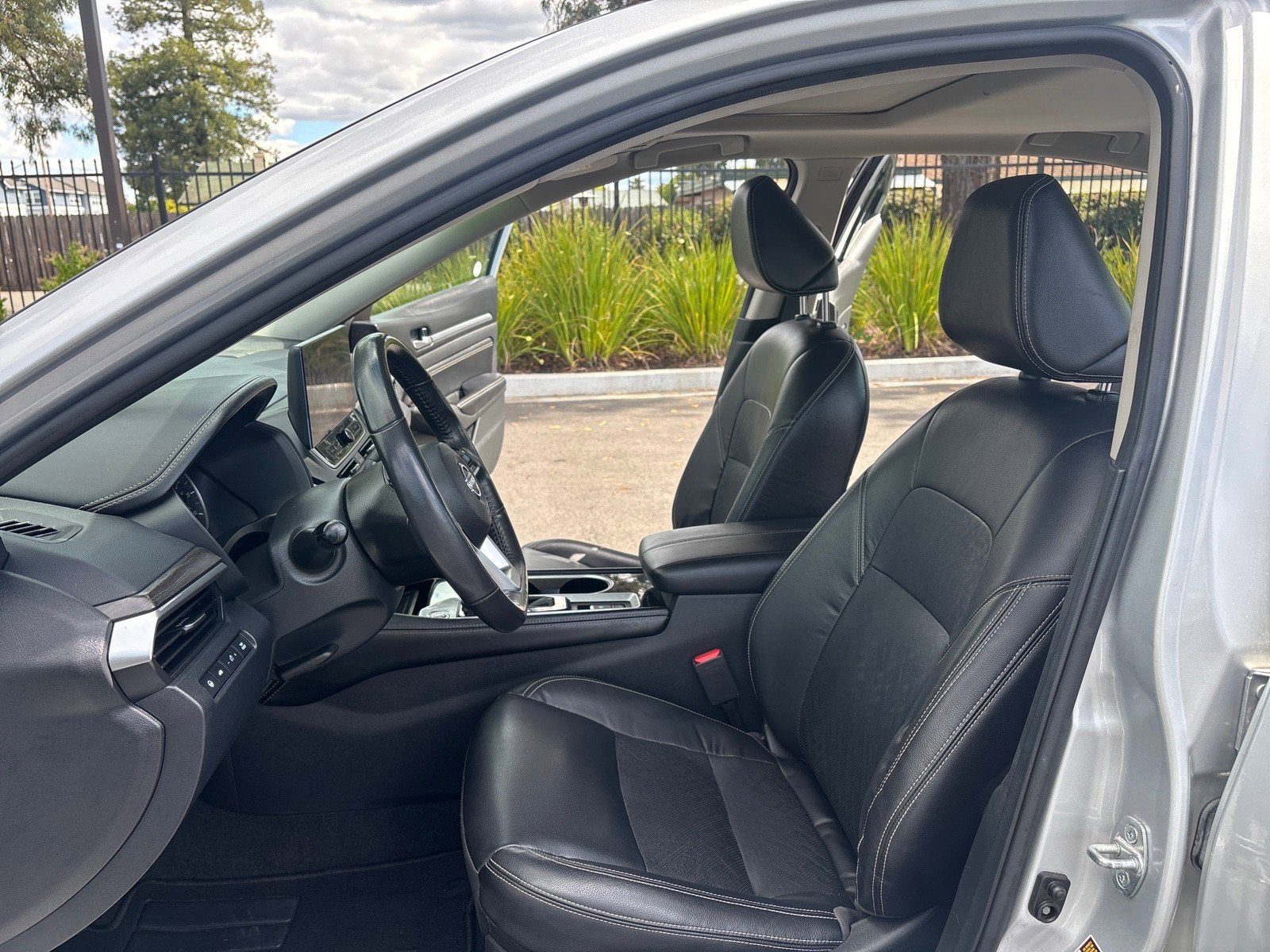 2023 Nissan Altima 2.5 SL