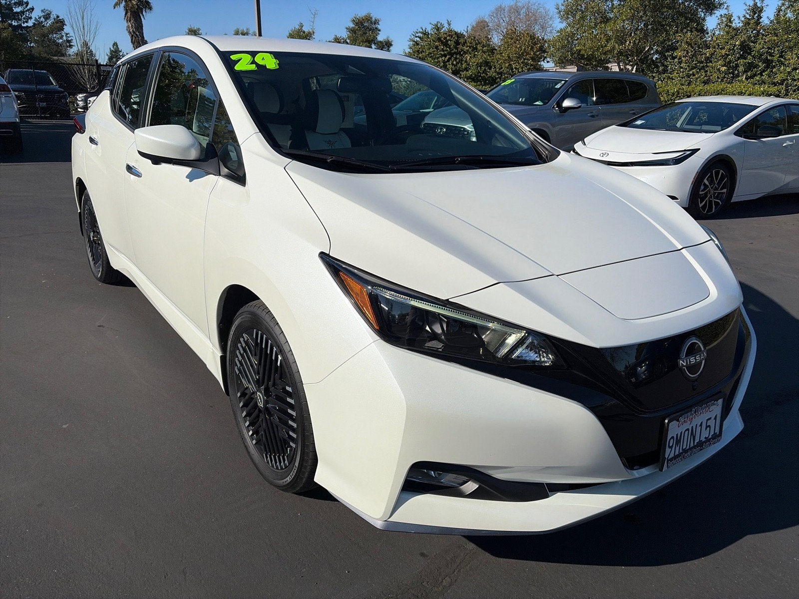 2024 Nissan LEAF SV PLUS