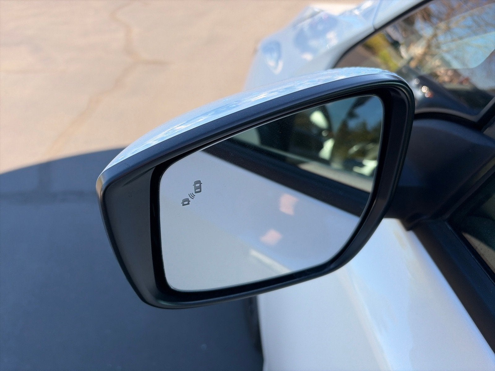 2024 Nissan LEAF SV PLUS