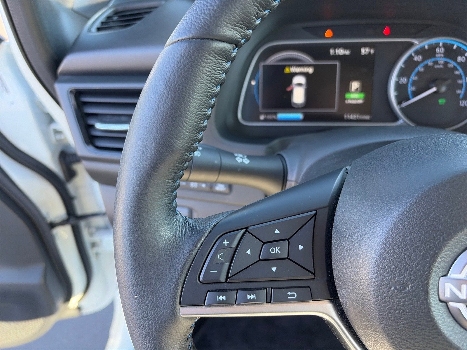 2024 Nissan LEAF SV PLUS