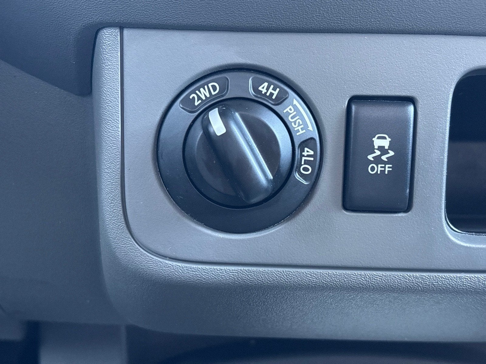 2018 Nissan Frontier SV V6