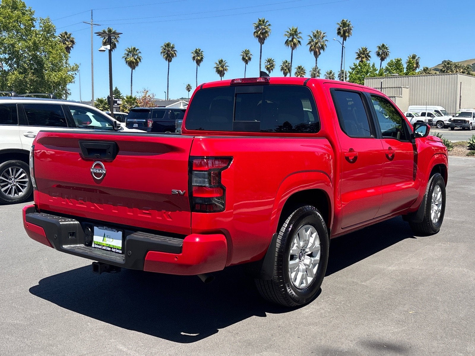 2024 Nissan Frontier SV