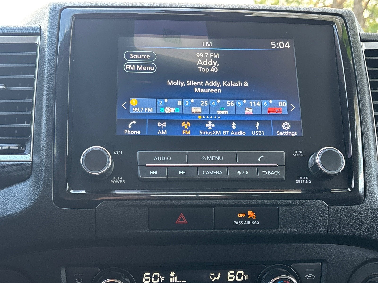 2022 Nissan Frontier SV
