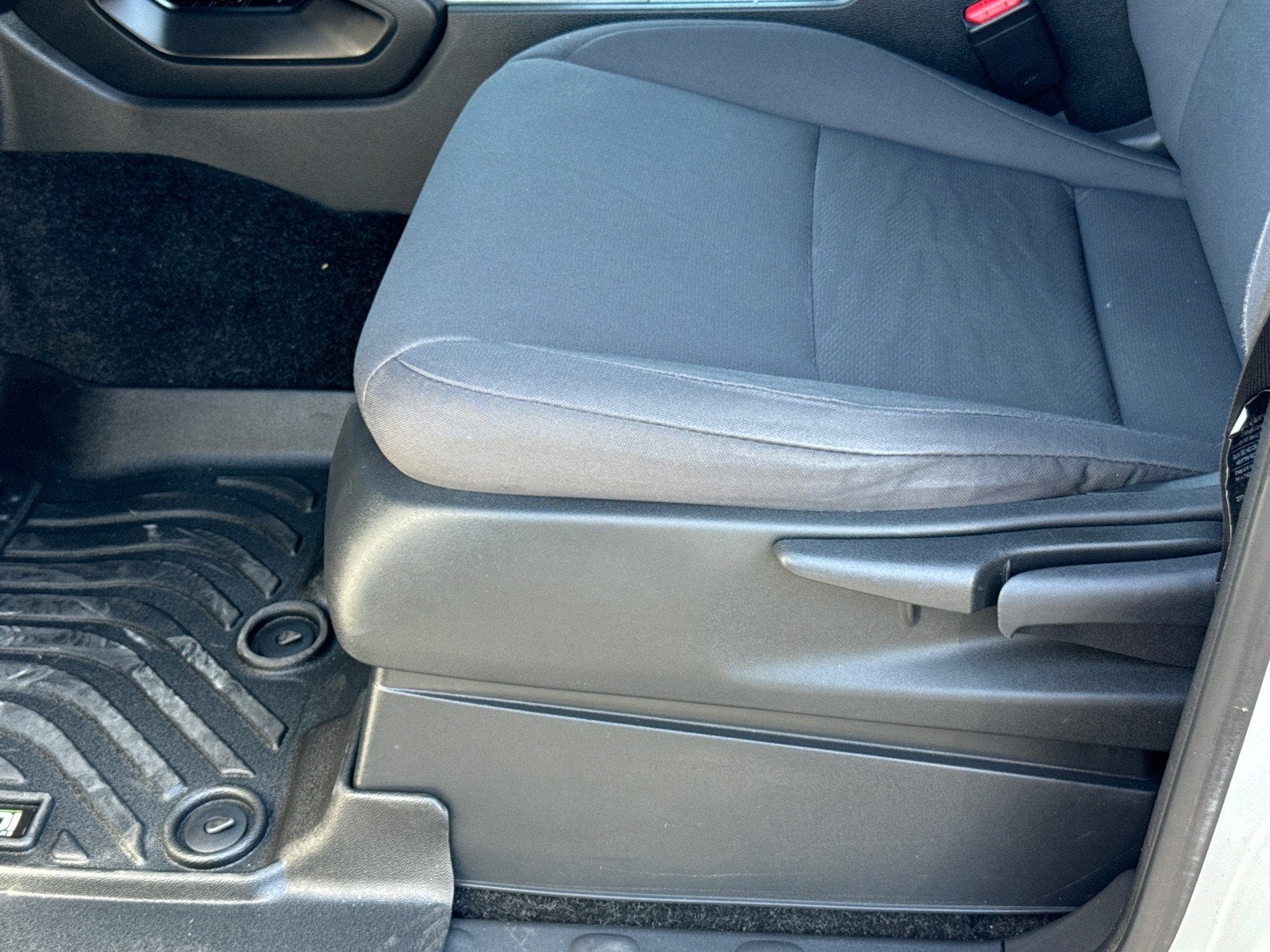 2023 Nissan Frontier S