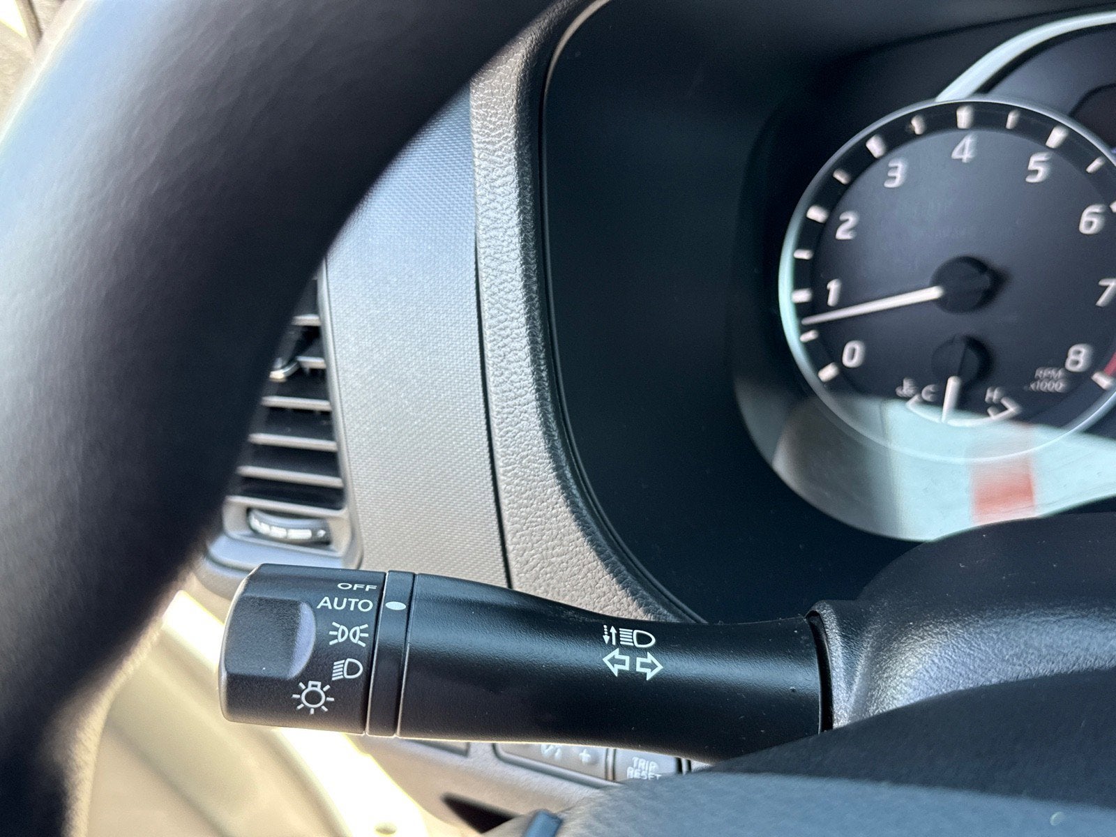 2023 Nissan Frontier S