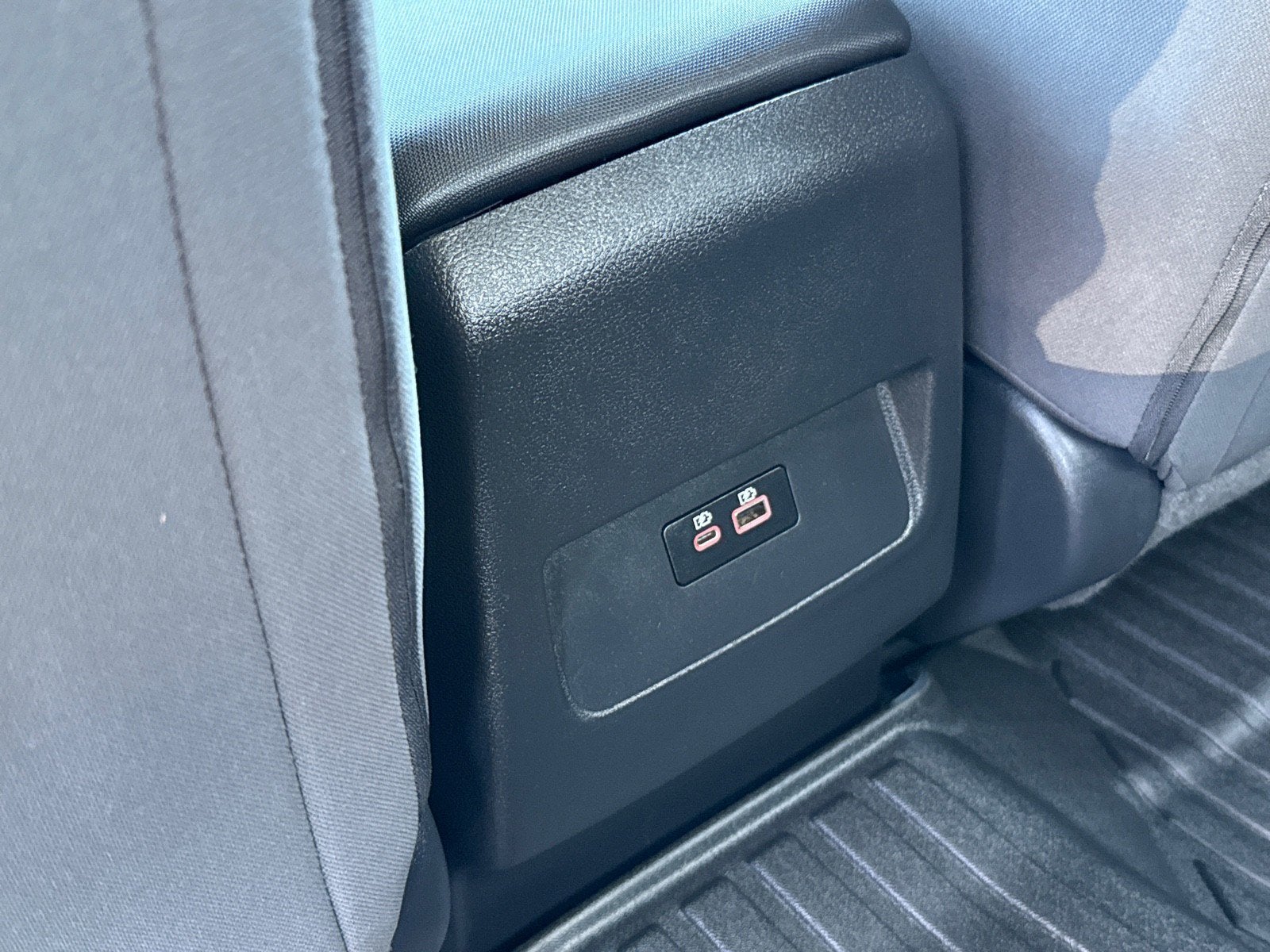 2023 Nissan Frontier S