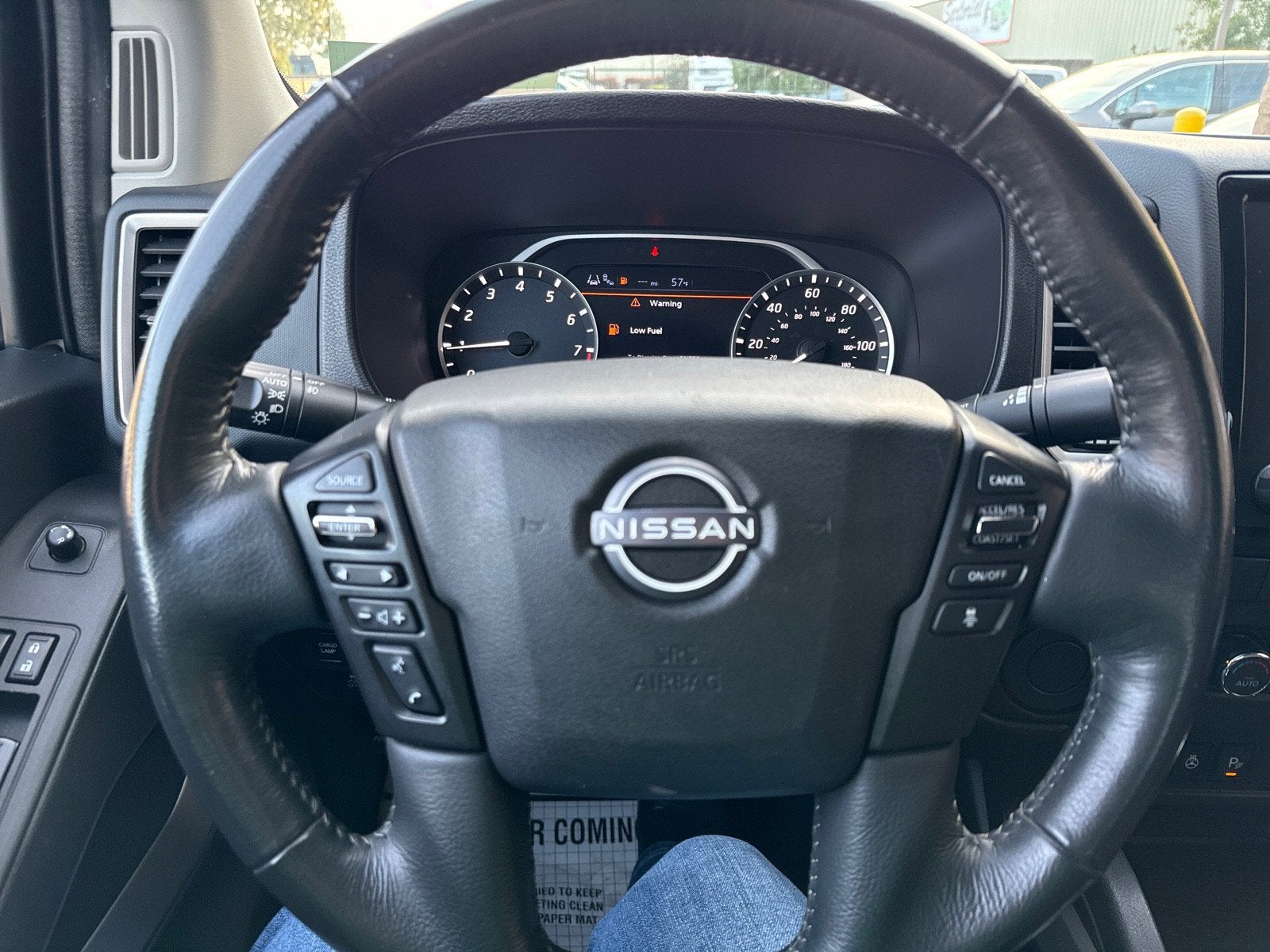 2024 Nissan Frontier SV