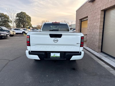 2024 Nissan Frontier SV