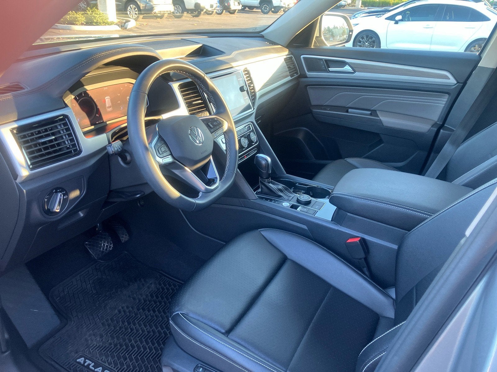 2022 Volkswagen Atlas 3.6L V6 SEL