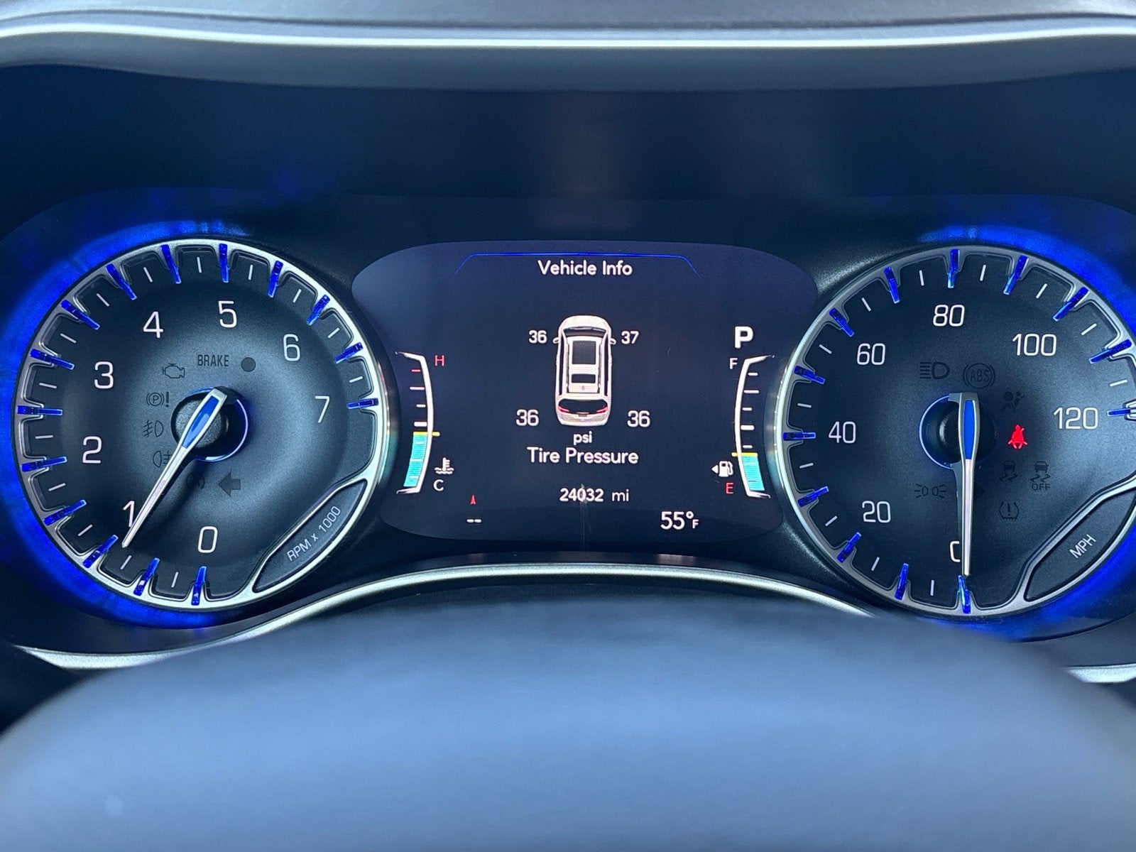 2024 Chrysler Pacifica Touring L