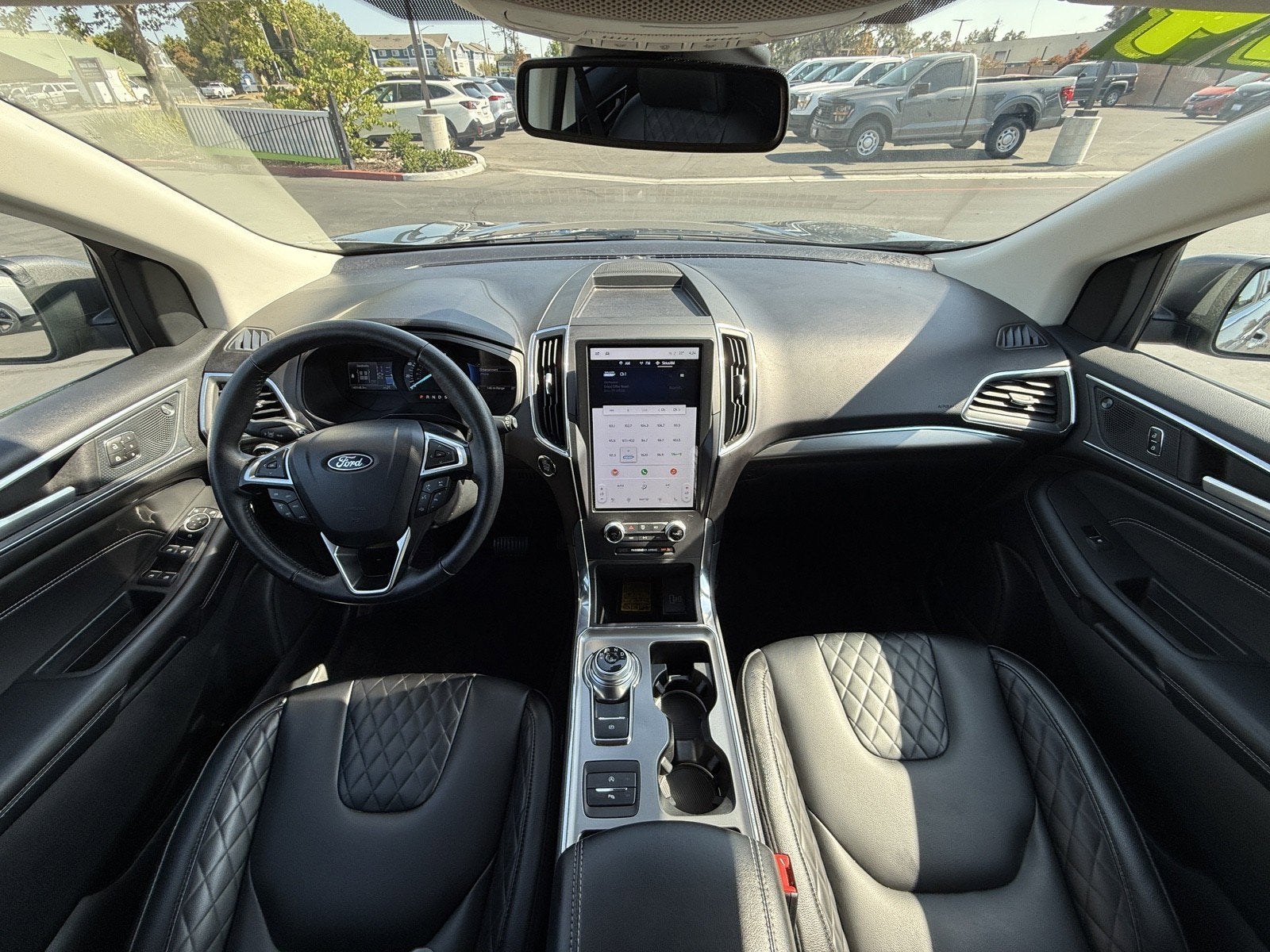 2024 Ford Edge Titanium