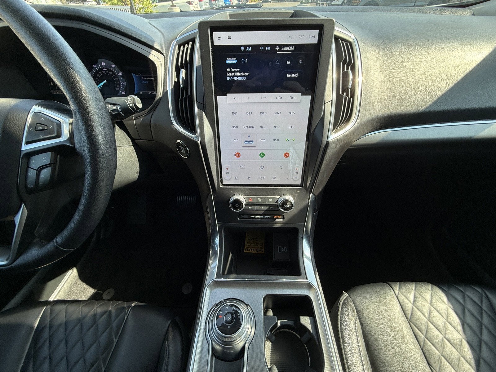 2024 Ford Edge Titanium