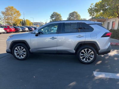 2021 Toyota RAV4 XLE Premium