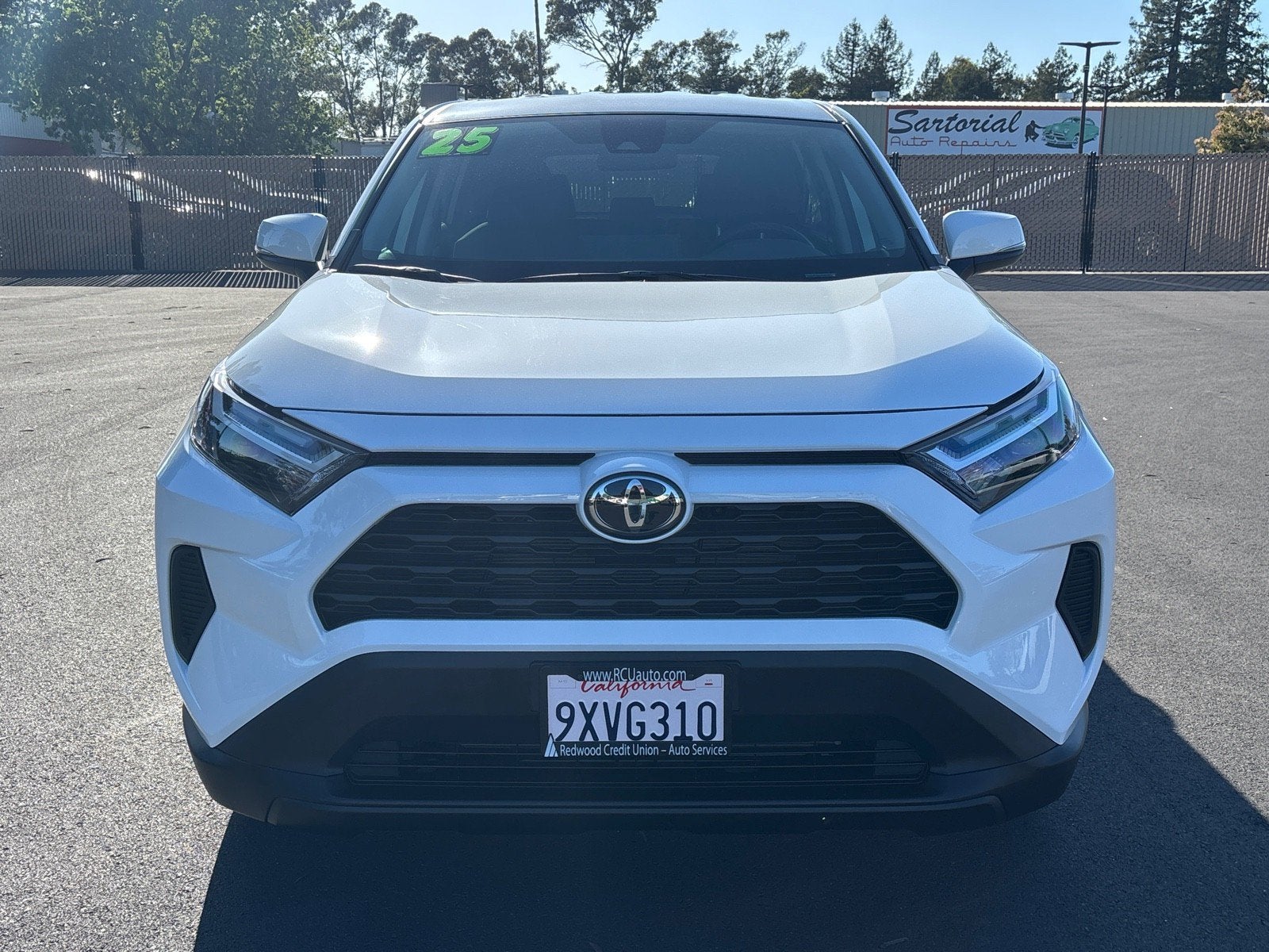 2025 Toyota RAV4 LE