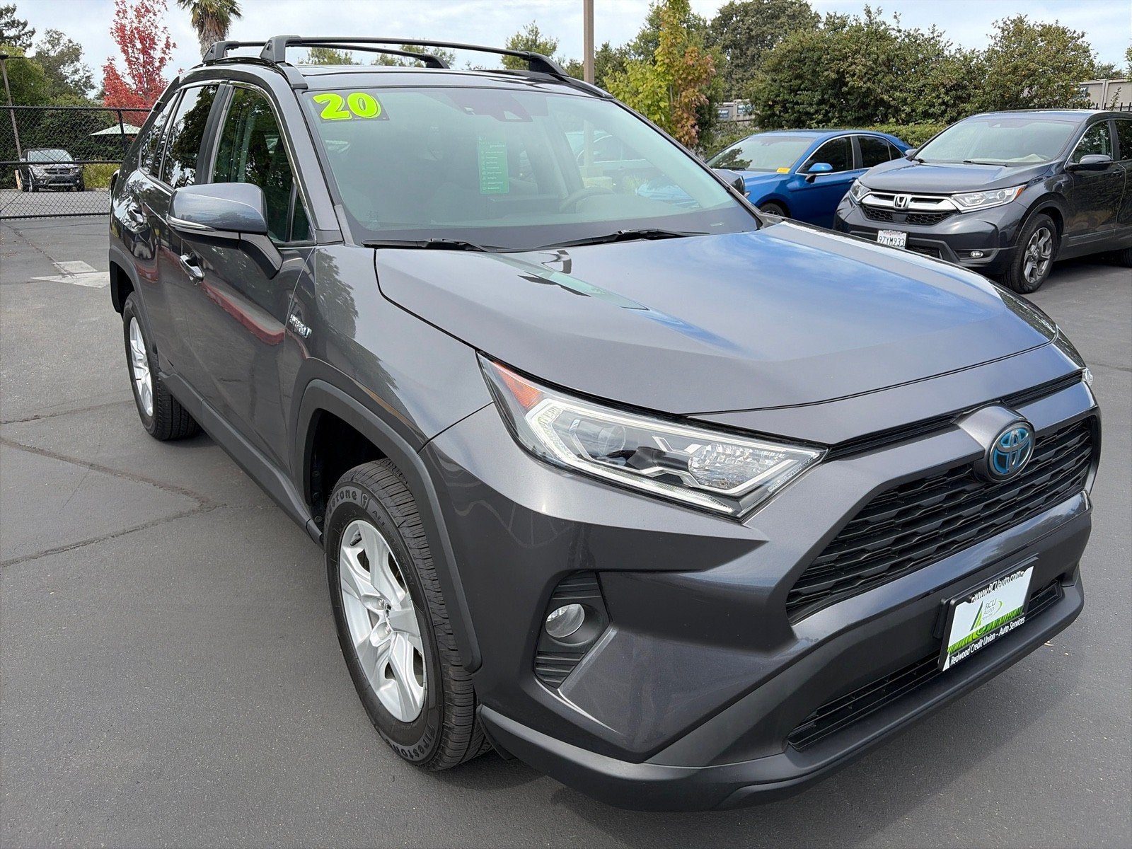 2020 Toyota RAV4 Hybrid XLE