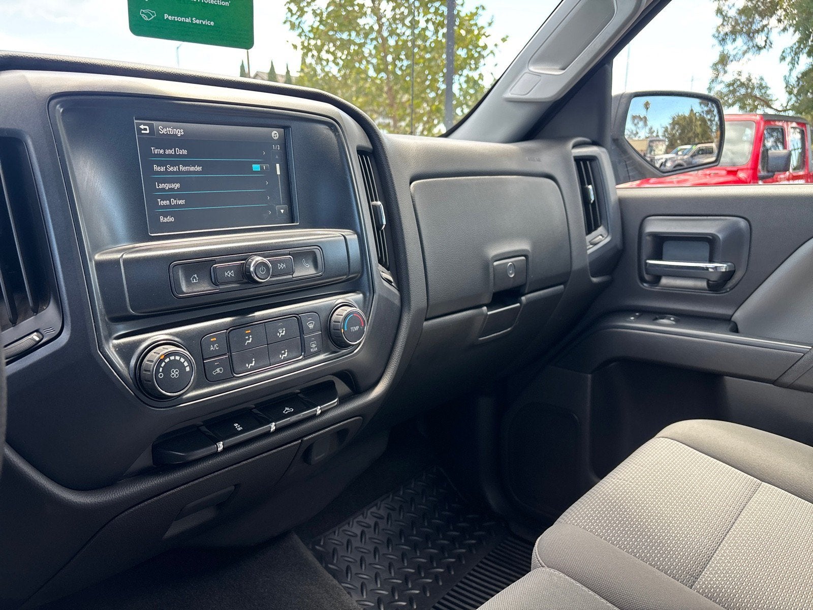 2018 Chevrolet Silverado 1500 Custom